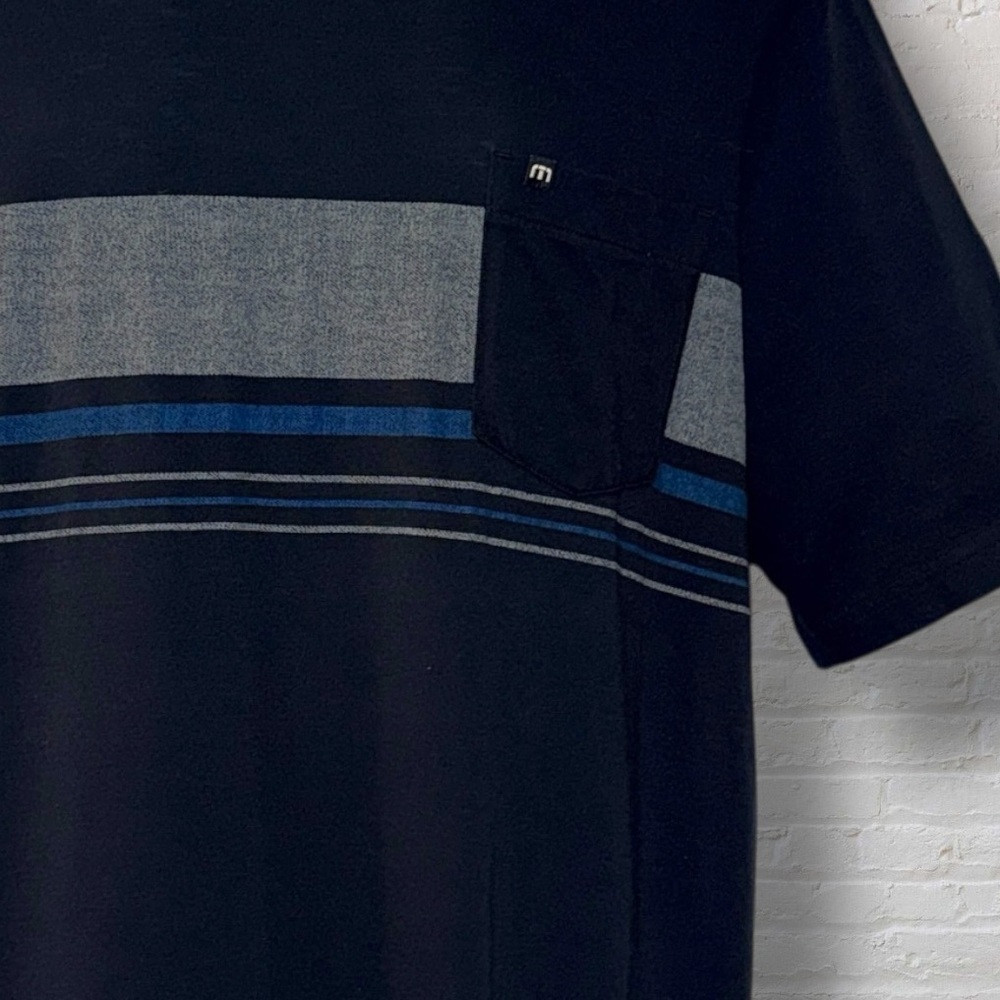 TravisMathew Pima Cotton Pocket Tee Men’s XL Navy Blue Stripe Panel 1MS169